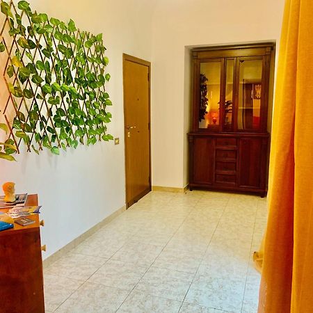 A Un Passo Dal Massimo 1 Apartment Palermo Ngoại thất bức ảnh