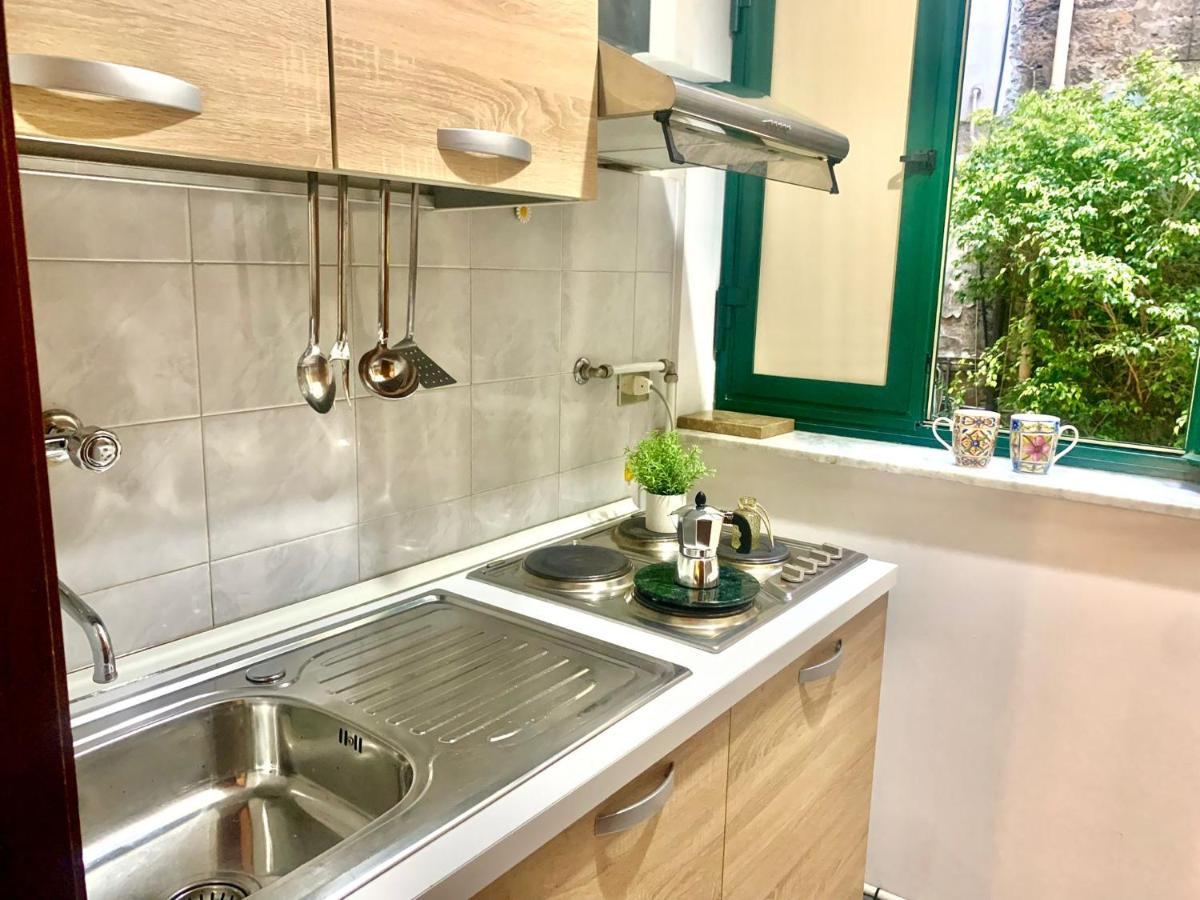 A Un Passo Dal Massimo 1 Apartment Palermo Ngoại thất bức ảnh