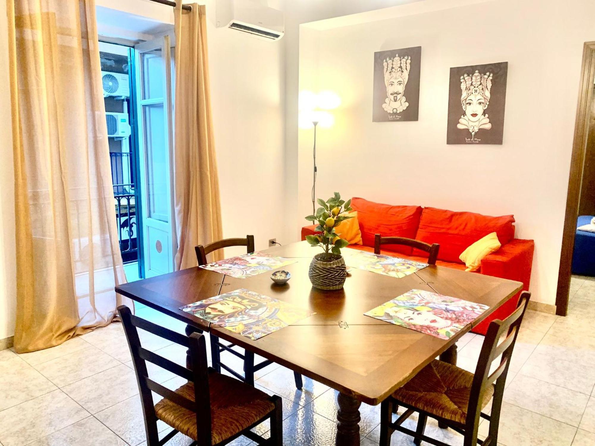 A Un Passo Dal Massimo 1 Apartment Palermo Ngoại thất bức ảnh