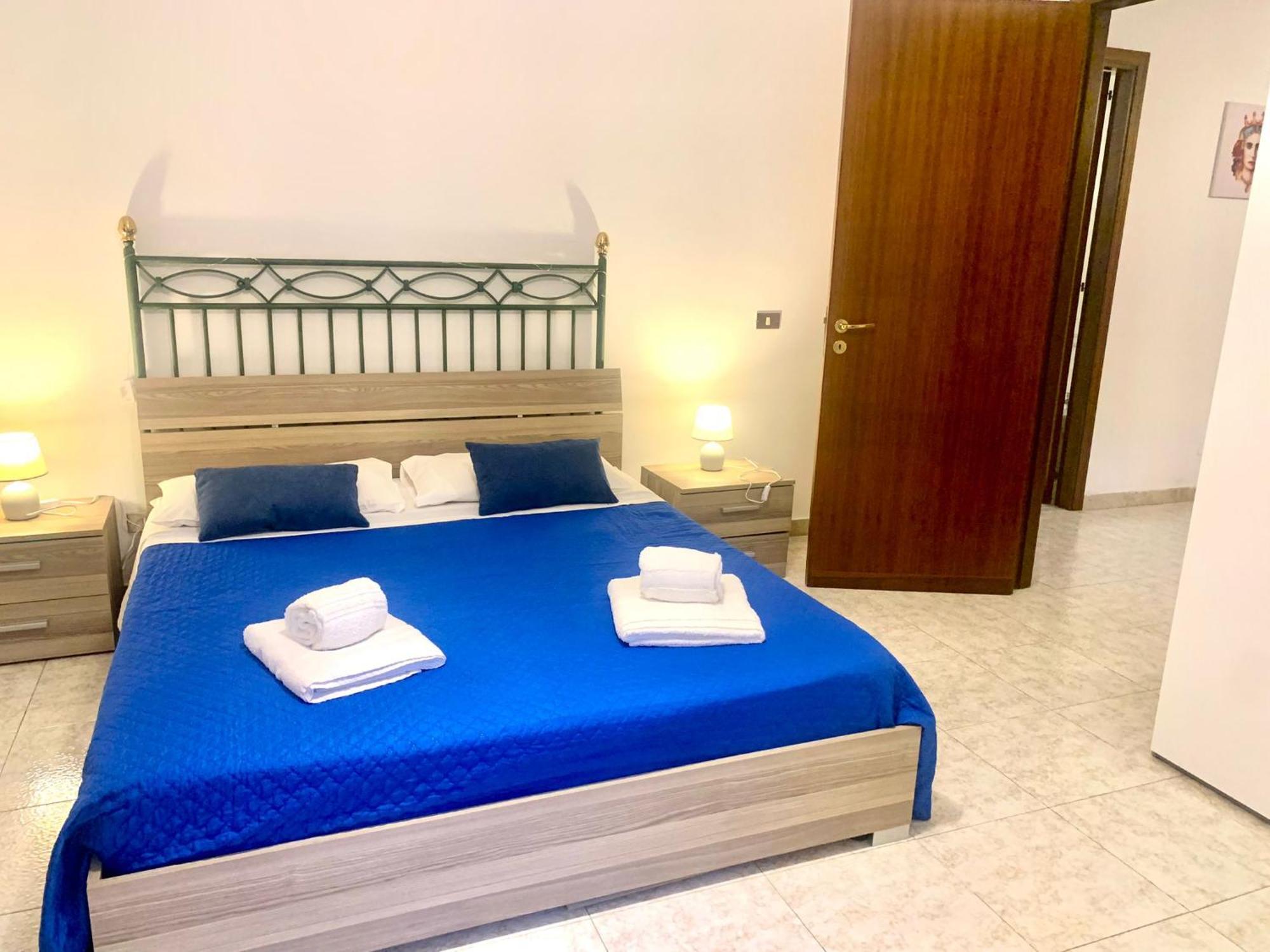 A Un Passo Dal Massimo 1 Apartment Palermo Ngoại thất bức ảnh