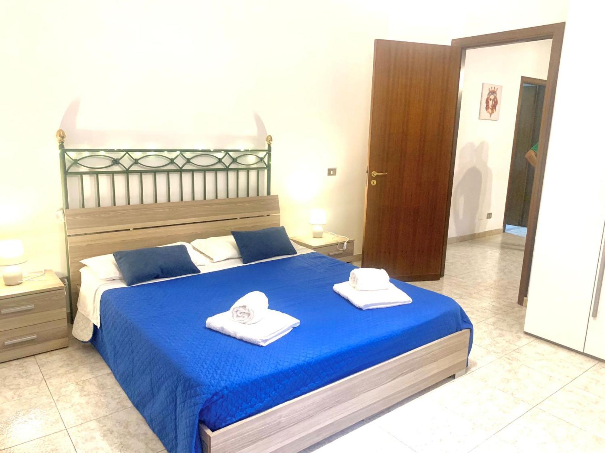 A Un Passo Dal Massimo 1 Apartment Palermo Ngoại thất bức ảnh